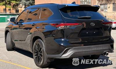 2024 Toyota Highlander XSE - zdjęcie 4 z 24 - miniatura