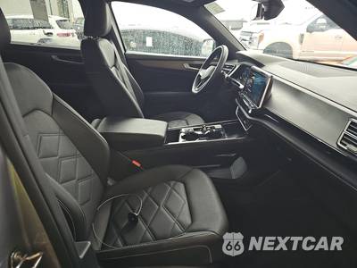 2025 Volkswagen Atlas Cross Sport 2.0T SE w/Technology - zdjęcie 8 z 23 - miniatura