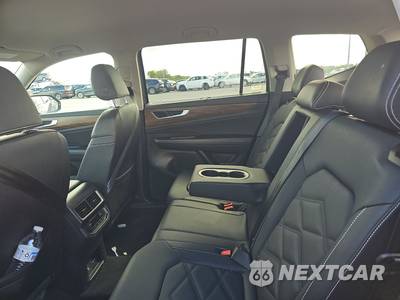 2025 Volkswagen Atlas 2.0T SE w/Technology - zdjęcie 13 z 27 - miniatura