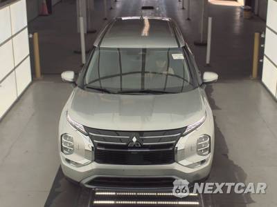 2025 Mitsubishi Outlander Trail Edition - zdjęcie 2 z 37 - miniatura