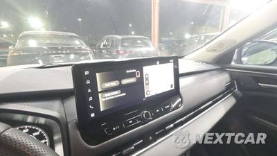 2025 Mitsubishi Outlander Trail Edition - zdjęcie 22 z 37 - miniatura