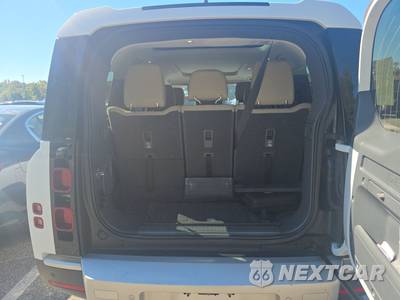 2023 Land Rover Defender 130 SE - zdjęcie 17 z 18 - miniatura