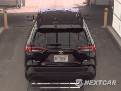 2025 Toyota RAV4 Hybrid XLE - zdjęcie 5 z 22 - miniatura