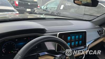 2025 Volkswagen Atlas Cross Sport 2.0T SE w/Technology - zdjęcie 21 z 30 - miniatura