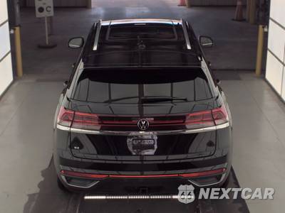 2025 Volkswagen Atlas Cross Sport 2.0T SE w/Technology - zdjęcie 5 z 30 - miniatura