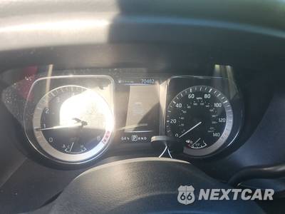 2018 Nissan TITAN SV Crew Cab Short Bed - zdjęcie 12 z 25 - miniatura