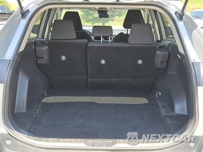 2024 Toyota RAV4 LE - zdjęcie 9 z 29 - miniatura