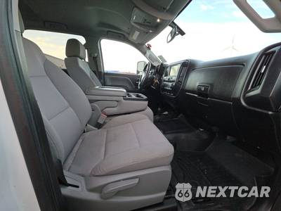 2019 Chevrolet Silverado 2500HD WT Crew Cab Long Bed 1WT - zdjęcie 8 z 17 - miniatura