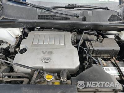 2012 Toyota Highlander SE - zdjęcie 16 z 18 - miniatura