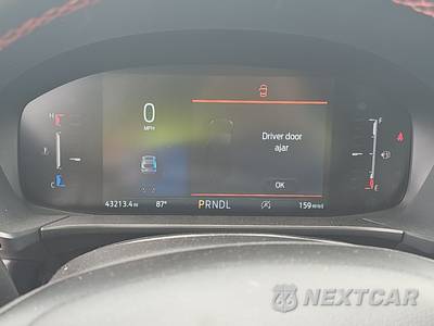 2025 Ford Escape ST-Line - zdjęcie 12 z 20 - miniatura