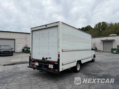 2020 GMC Savana 3500 Cutaway 1WT DRW - zdjęcie 5 z 34 - miniatura