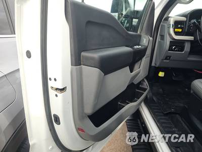 2023 Ford Super Duty F-250 XL Crew Cab Long Bed - zdjęcie 9 z 21 - miniatura