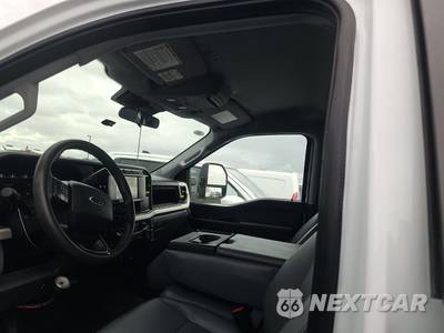 2023 Ford Super Duty F-250 XL Crew Cab Long Bed - zdjęcie 18 z 21 - miniatura