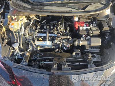 2021 Nissan Versa SV - zdjęcie 15 z 27 - miniatura