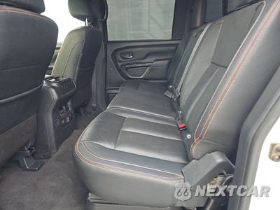 2021 Nissan TITAN PRO-4X Crew Cab Short Bed - zdjęcie 13 z 31 - miniatura
