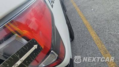 2021 Nissan TITAN PRO-4X Crew Cab Short Bed - zdjęcie 29 z 31 - miniatura