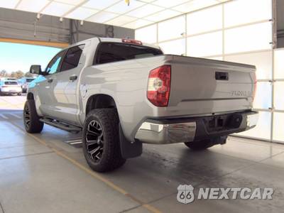 2021 Toyota Tundra SR5 Crew Cab Short Bed - zdjęcie 6 z 20 - miniatura