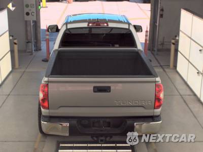 2021 Toyota Tundra SR5 Crew Cab Short Bed - zdjęcie 5 z 20 - miniatura