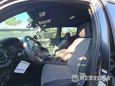 2023 Toyota Tacoma TRD Sport Crew Cab Medium Bed - zdjęcie 7 z 27 - miniatura
