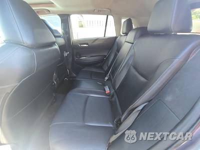 2023 Toyota Corolla Cross XLE - zdjęcie 13 z 25 - miniatura