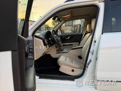 2014 Mercedes-Benz GLK 350 - zdjęcie 9 z 23 - miniatura