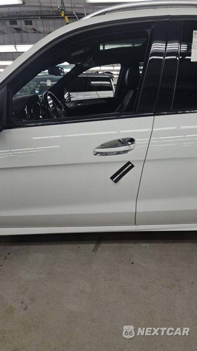 2017 Mercedes-Benz AMG GLE 43 4MATIC - zdjęcie 30 z 40 - miniatura