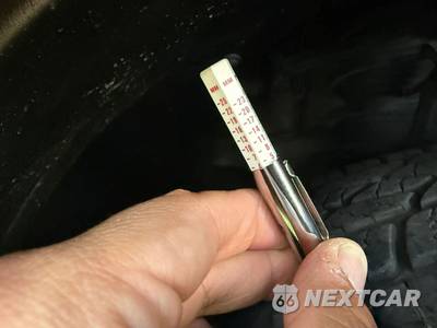 2020 Dodge Challenger SXT - zdjęcie 16 z 27 - miniatura
