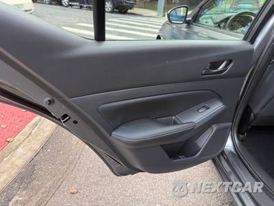 2026 Nissan Altima SV - zdjęcie 10 z 24 - miniatura