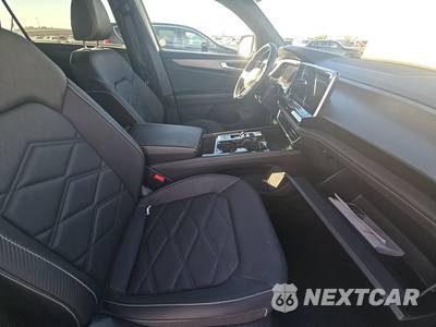 2025 Volkswagen Atlas Cross Sport 2.0T SE w/Technology - zdjęcie 8 z 30 - miniatura