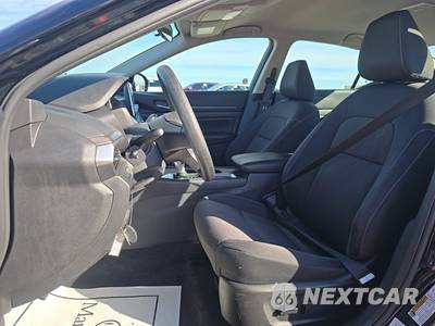 2025 Nissan Altima SV - zdjęcie 7 z 25 - miniatura