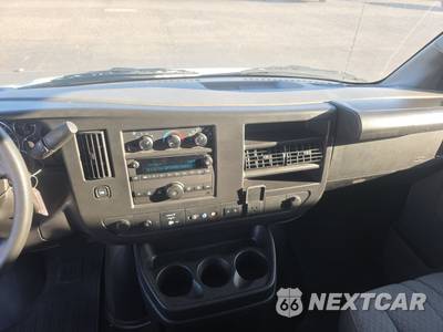 2025 Chevrolet Express 3500 Passenger Van LT 1LT 155.1" WB - zdjęcie 11 z 25 - miniatura