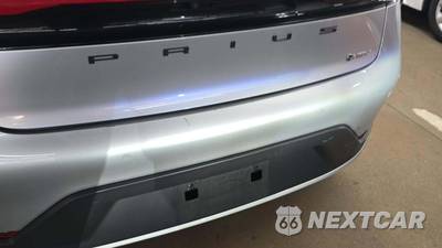 2025 Toyota Prius LE - zdjęcie 23 z 32 - miniatura