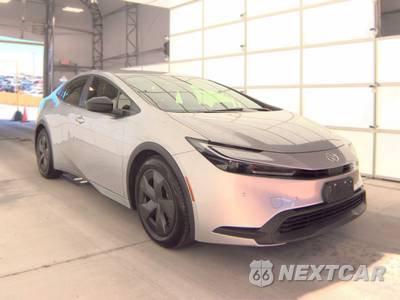 2025 Toyota Prius LE - zdjęcie 3 z 32 - miniatura