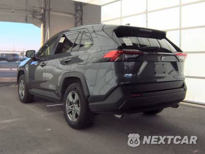 2025 Toyota RAV4 Hybrid XLE - zdjęcie 6 z 22 - miniatura