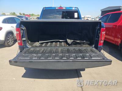 2024 Ram 1500 Laramie Crew Cab Short Bed - zdjęcie 16 z 19 - miniatura