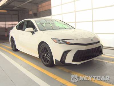 2026 Toyota Camry SE - zdjęcie 3 z 26 - miniatura