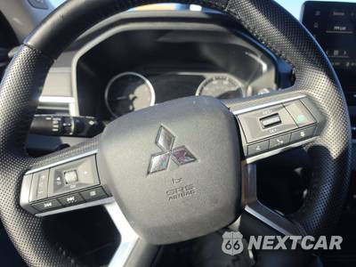 2025 Mitsubishi Outlander Trail Edition - zdjęcie 10 z 28 - miniatura