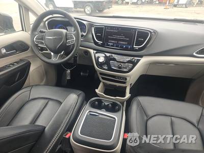 2024 Chrysler Pacifica Touring L 121.6" WB - zdjęcie 11 z 24 - miniatura