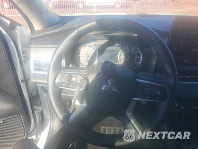 2025 Mitsubishi Outlander SE - zdjęcie 10 z 24 - miniatura