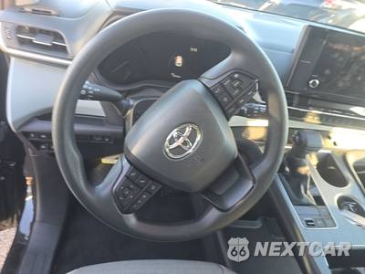 2025 Toyota Sienna LE 8-Passenger 120.5" WB - zdjęcie 10 z 25 - miniatura
