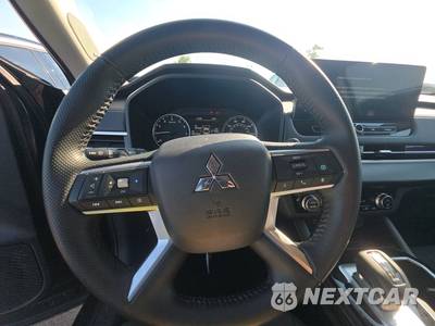 2025 Mitsubishi Outlander SE - zdjęcie 10 z 26 - miniatura