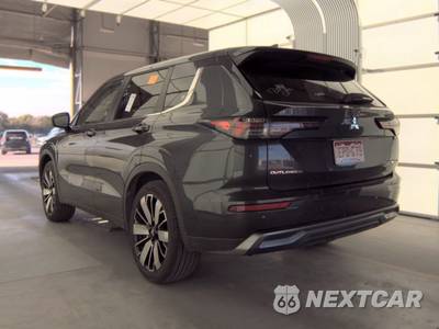 2025 Mitsubishi Outlander SE - zdjęcie 6 z 30 - miniatura