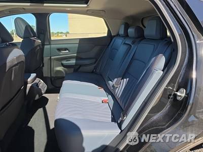 2024 Nissan Ariya PLATINUM+ e-4ORCE - zdjęcie 19 z 29 - miniatura