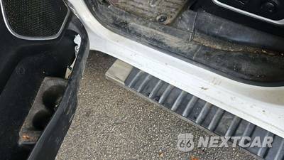 2023 Ram 1500 Laramie Crew Cab Short Bed - zdjęcie 21 z 24 - miniatura