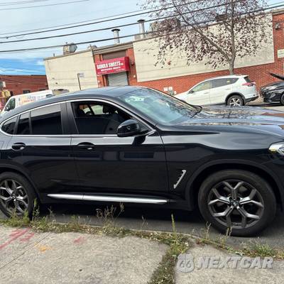 2024 BMW X4 Sports Activity Coupe xDrive30i - zdjęcie 50 z 53 - miniatura