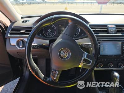 2014 Volkswagen Passat 1.8T S - zdjęcie 10 z 41 - miniatura