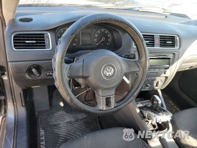 2012 Volkswagen Jetta Sedan - zdjęcie 10 z 23 - miniatura