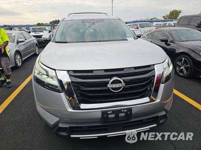 2023 Nissan Pathfinder SL - zdjęcie 2 z 29 - miniatura