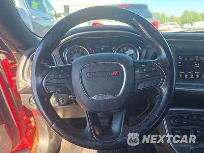 2019 Dodge Challenger SXT - zdjęcie 10 z 26 - miniatura