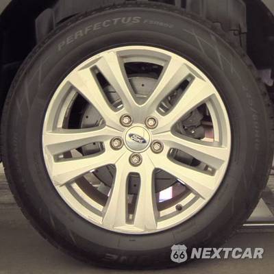 2019 Ford Explorer XLT - zdjęcie 22 z 38 - miniatura